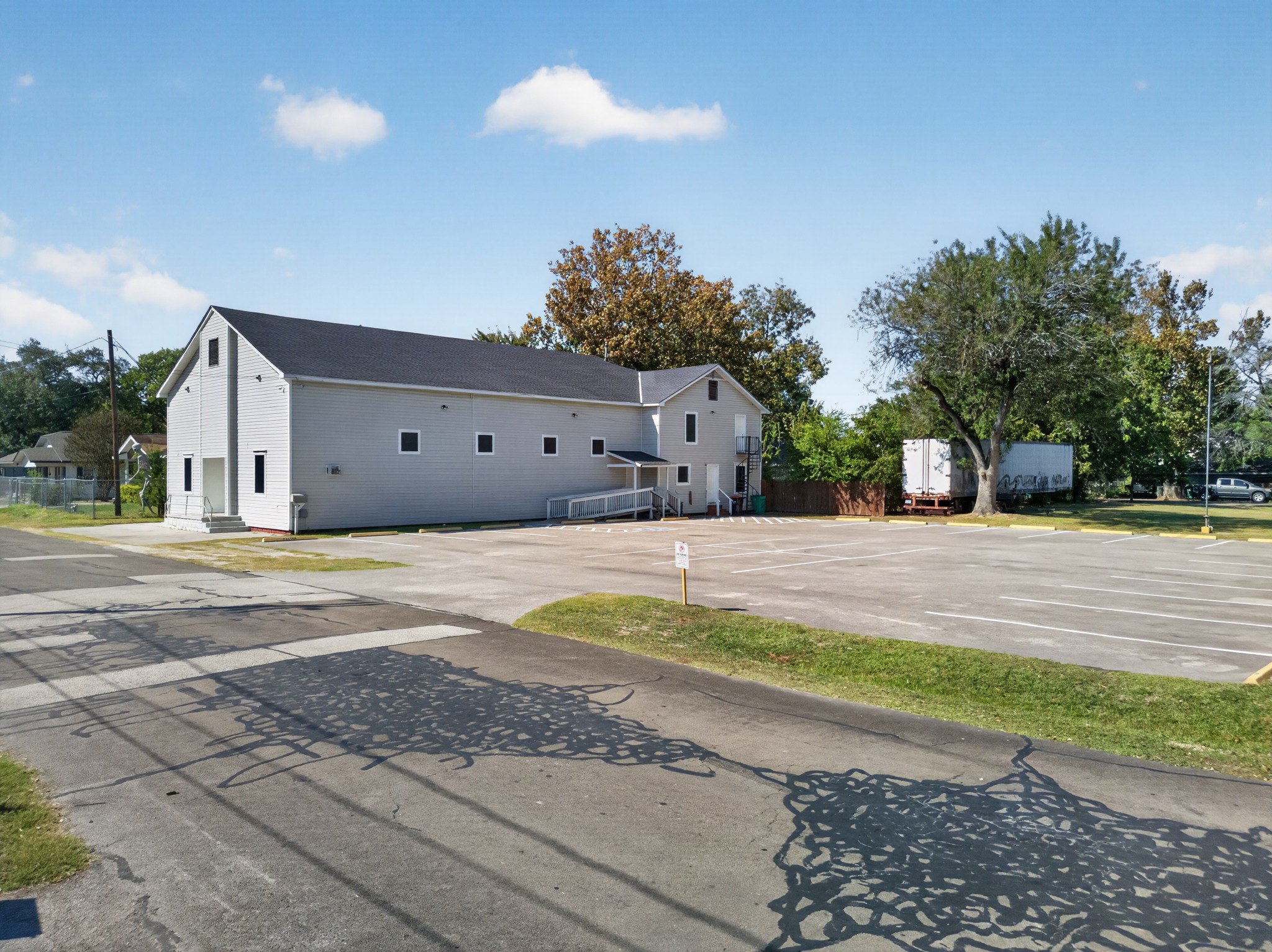 Exterior or aerial property photo 1